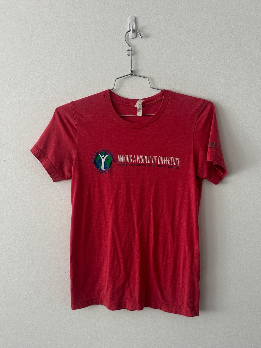 Bella + Canvas Caltech Red T-Shirt Size Small Caltech Centennial